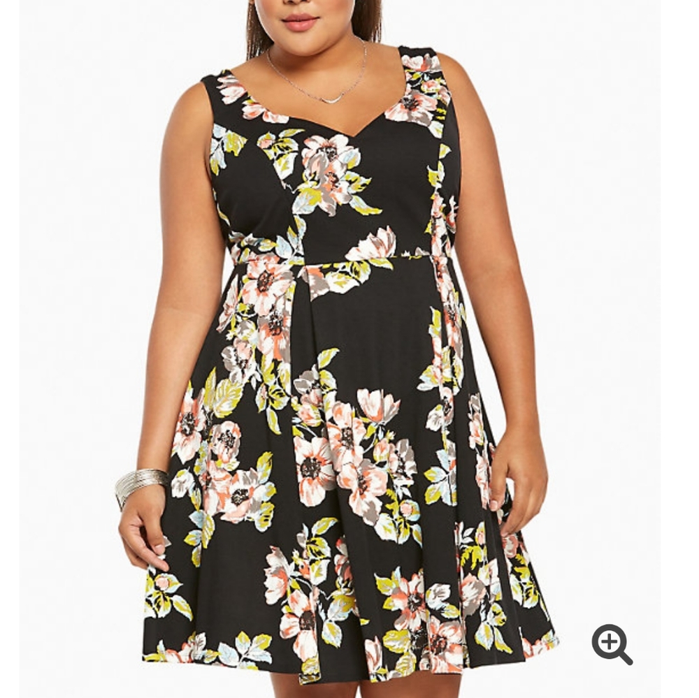 NWT Torrid 26W floral skater dress - Picture 2 of 6